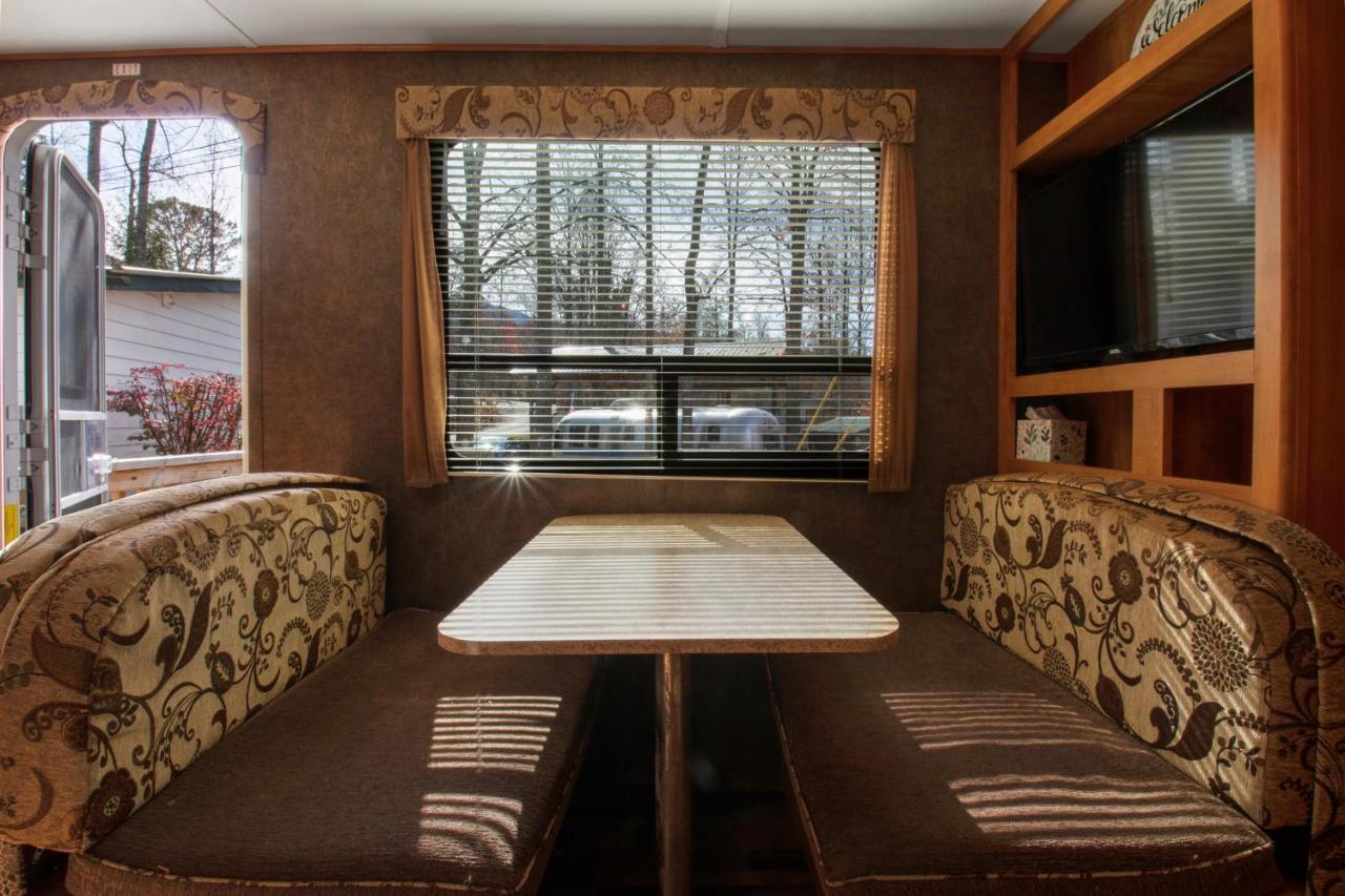 Arrow Creek Camp&Cabins Gatlinburg Buitenkant foto
