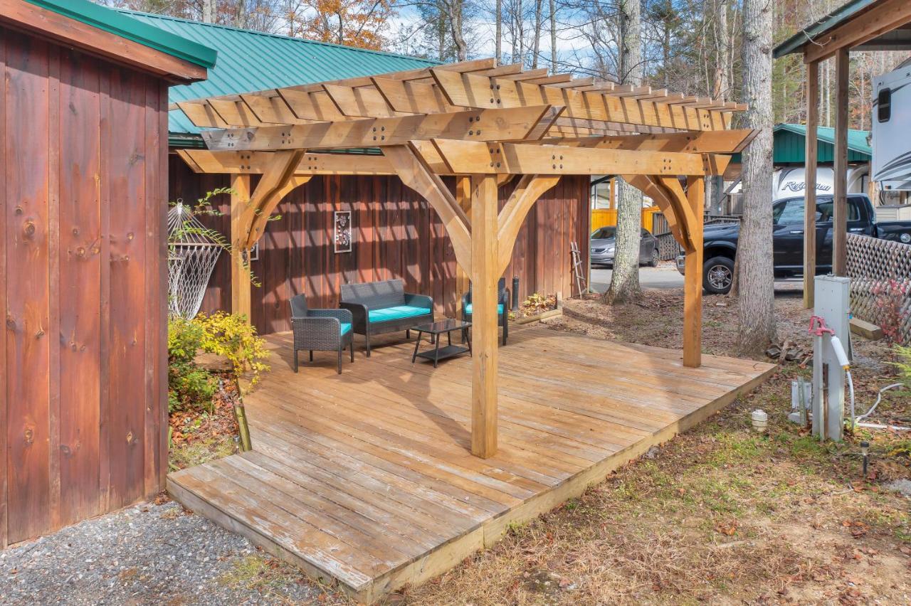 Arrow Creek Camp&Cabins Gatlinburg Buitenkant foto